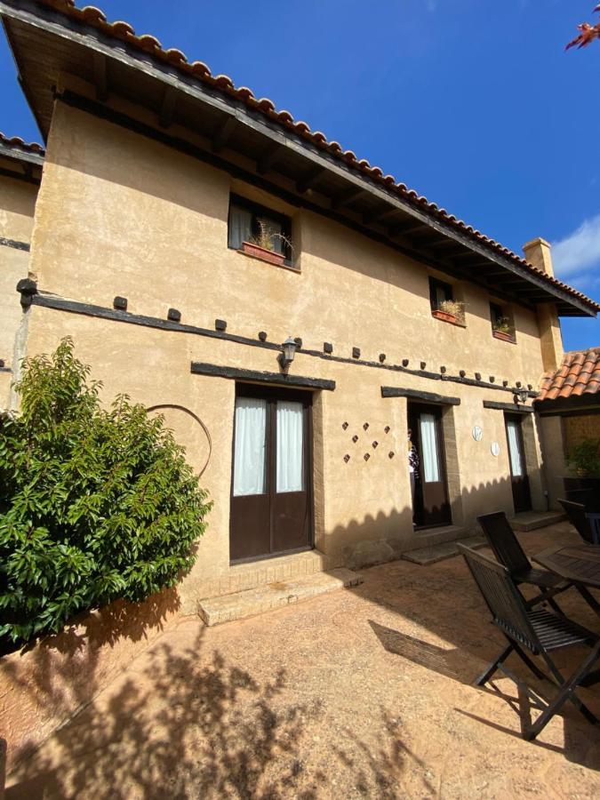 Casa Rural Dos Reales San Cristobal de Boedo Zewnętrze zdjęcie
