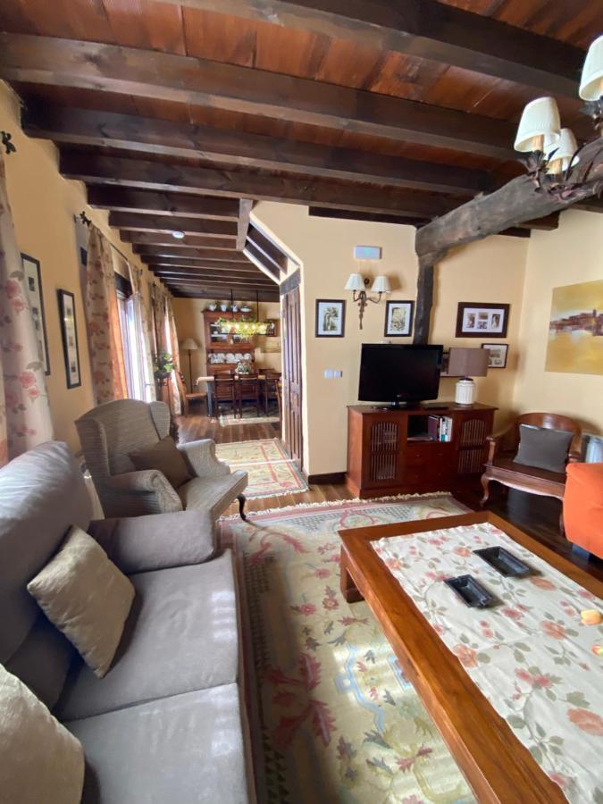 Casa Rural Dos Reales San Cristobal de Boedo Zewnętrze zdjęcie